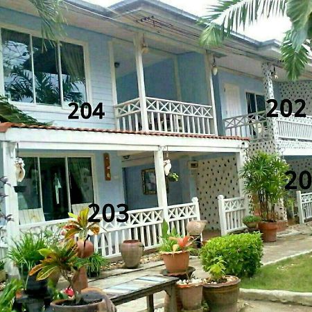 Sukkee Beach Resort Ko Lan Exterior foto
