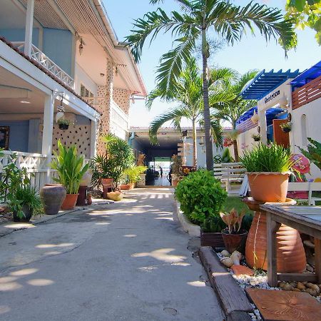 Sukkee Beach Resort Ko Lan Exterior foto