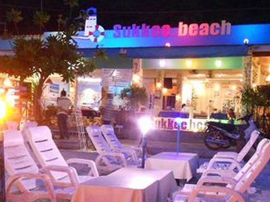 Sukkee Beach Resort Ko Lan Exterior foto